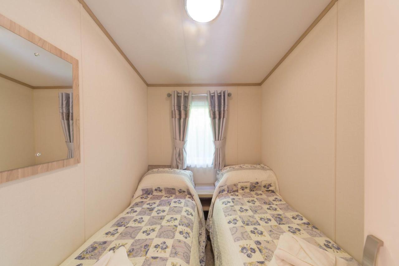 סוואנאייג' Willow Lodge מראה חיצוני תמונה